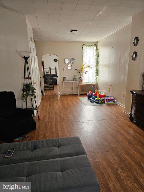 934 GREENWICH STREET READING PA 19604