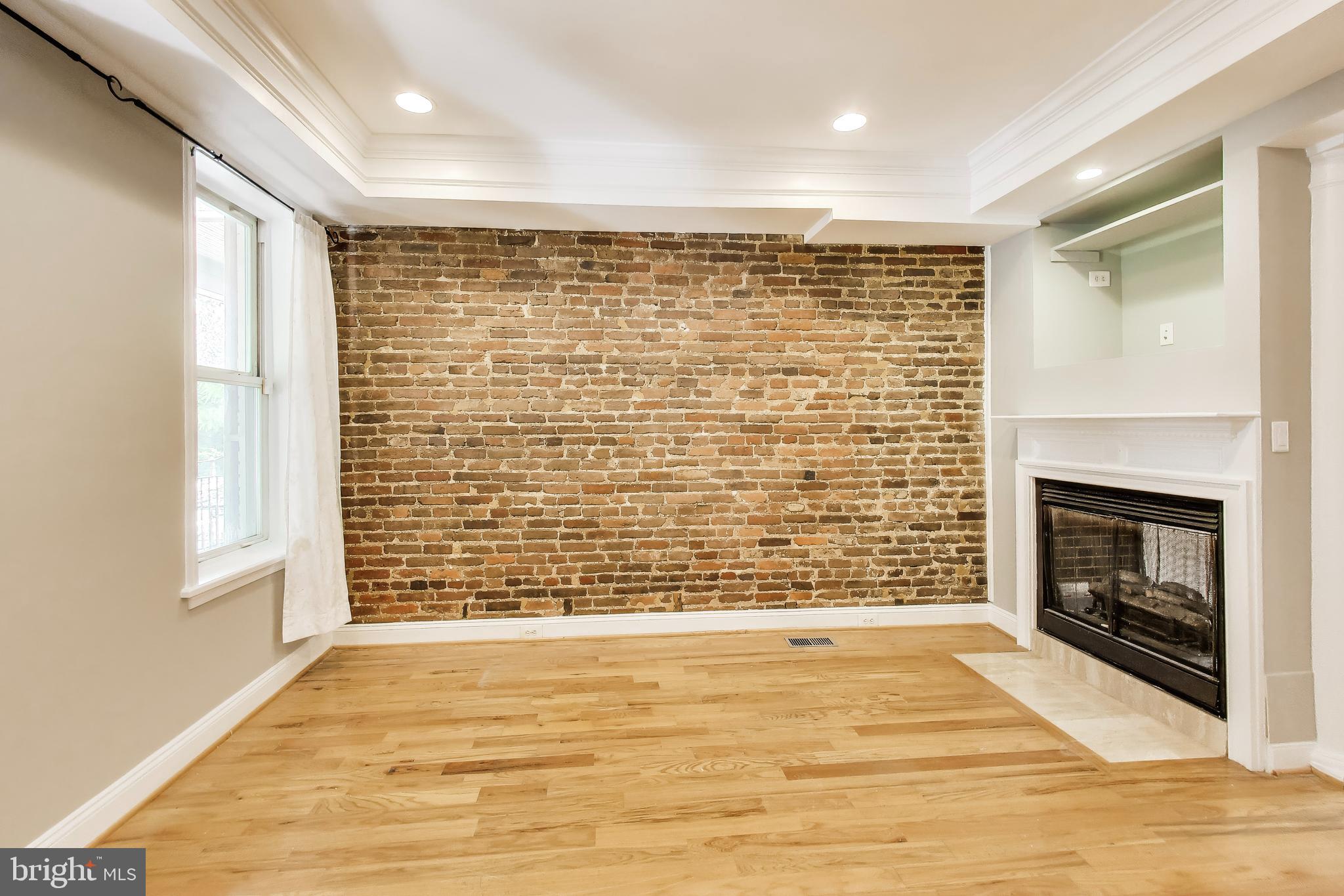 1917 LINCOLN ROAD NE