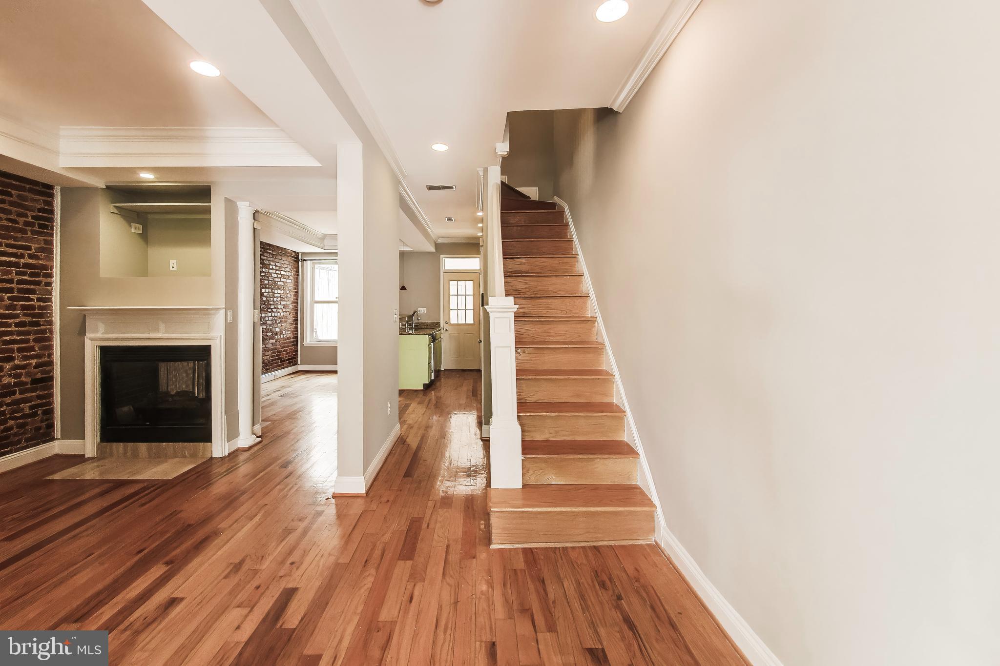 1917 LINCOLN ROAD NE