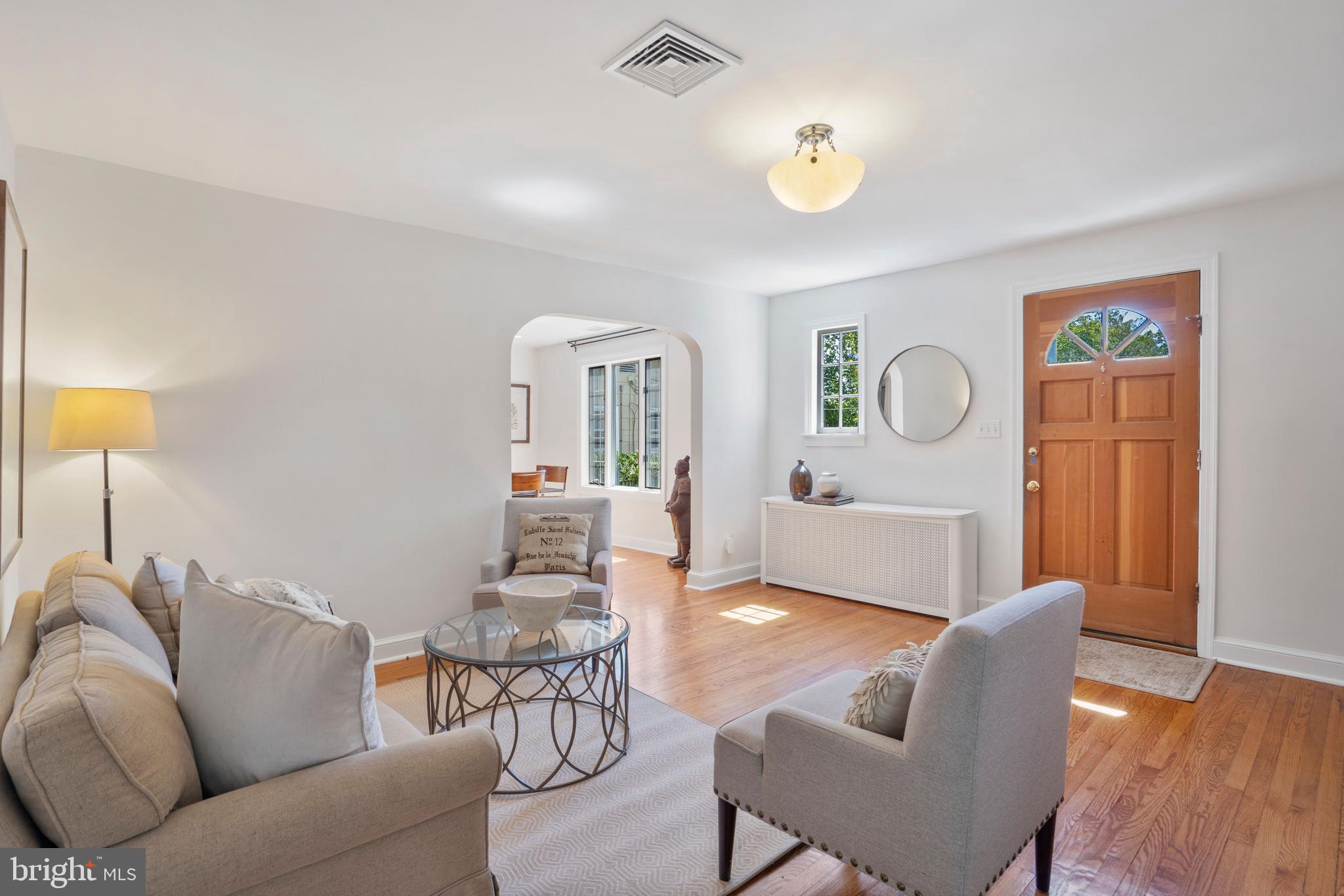 WAVERLY HILLS - Residential