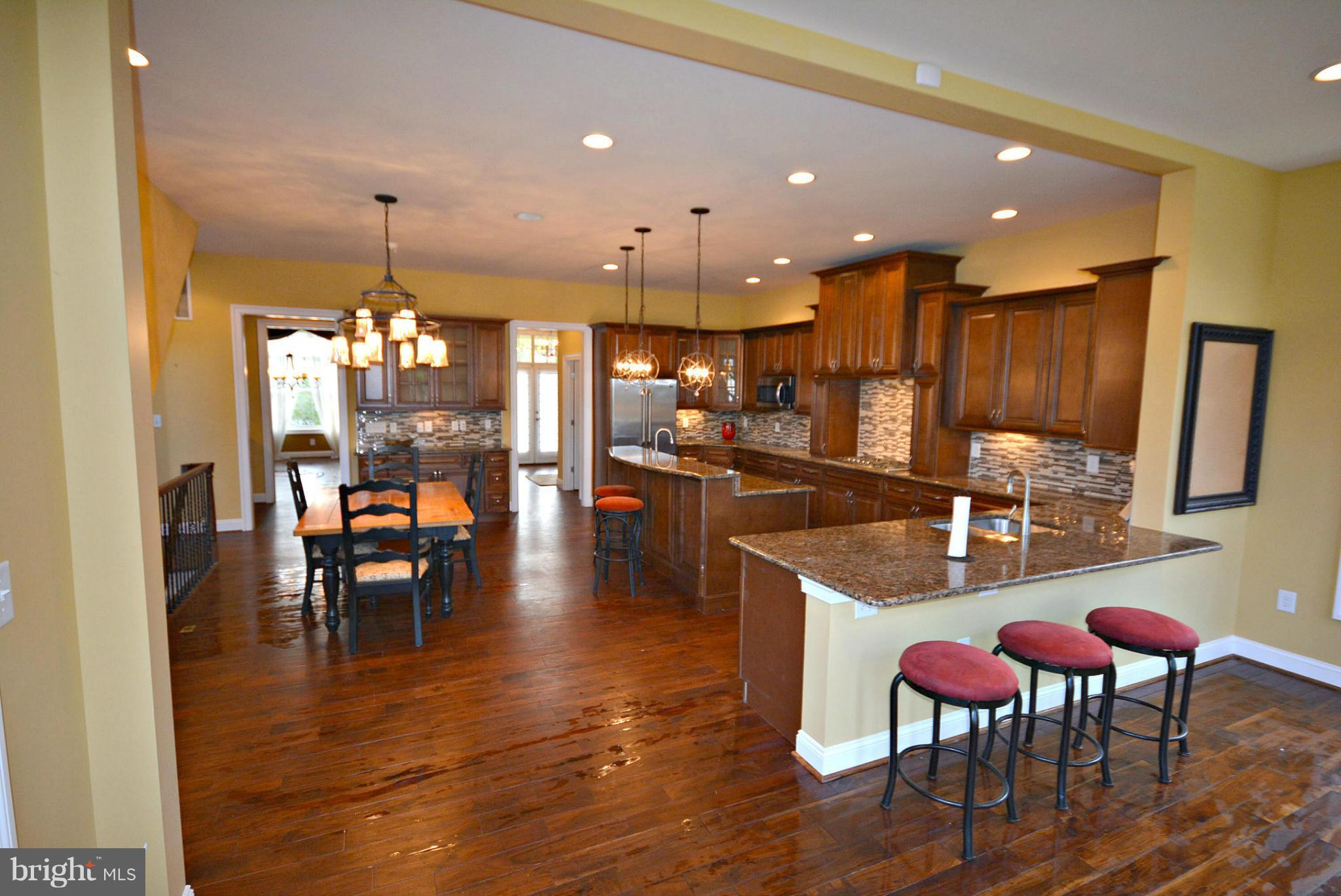 ESTATES AT FAIR OAKS - Residential