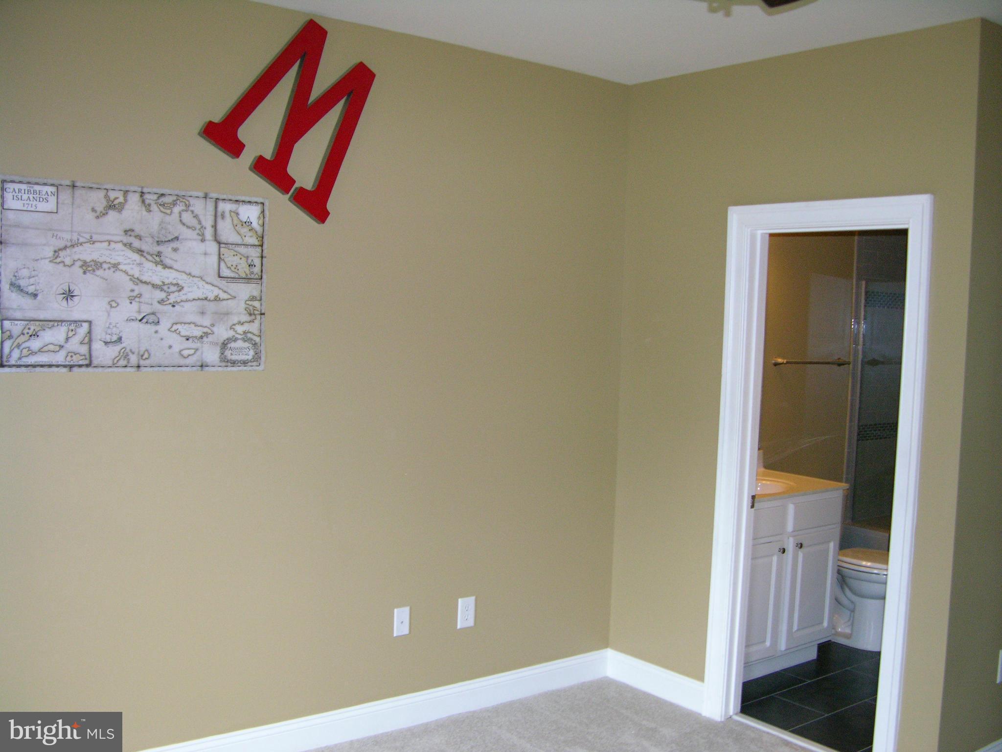 ESTATES AT FAIR OAKS - Residential