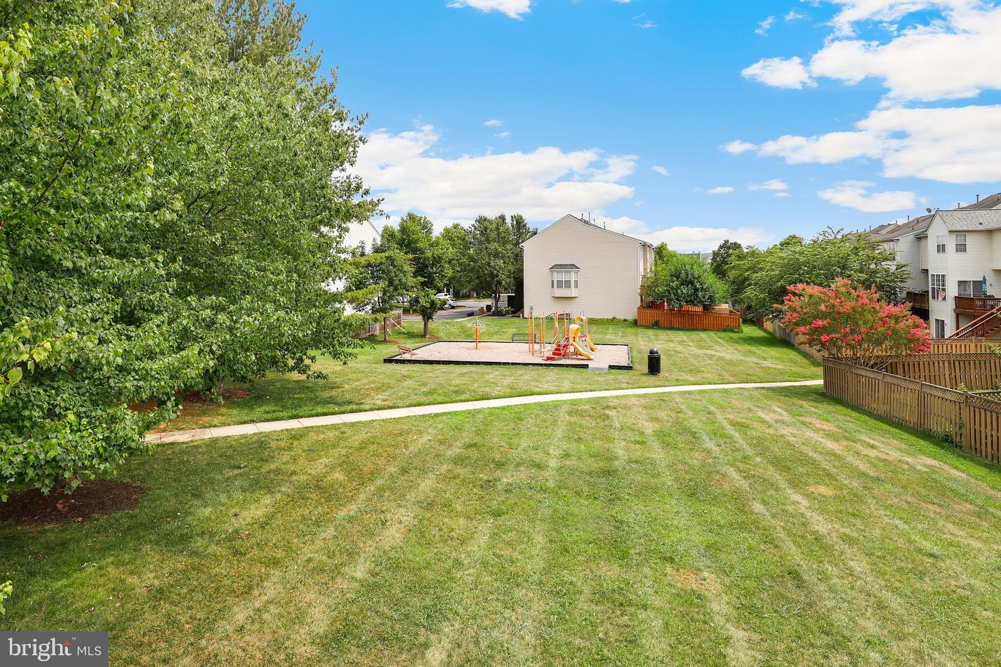 NORTH CROSSING - Residential