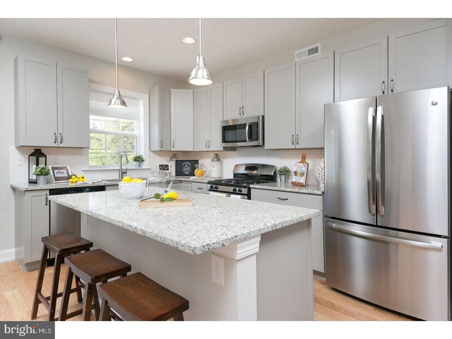 FORTUNA CROSSING - Residential