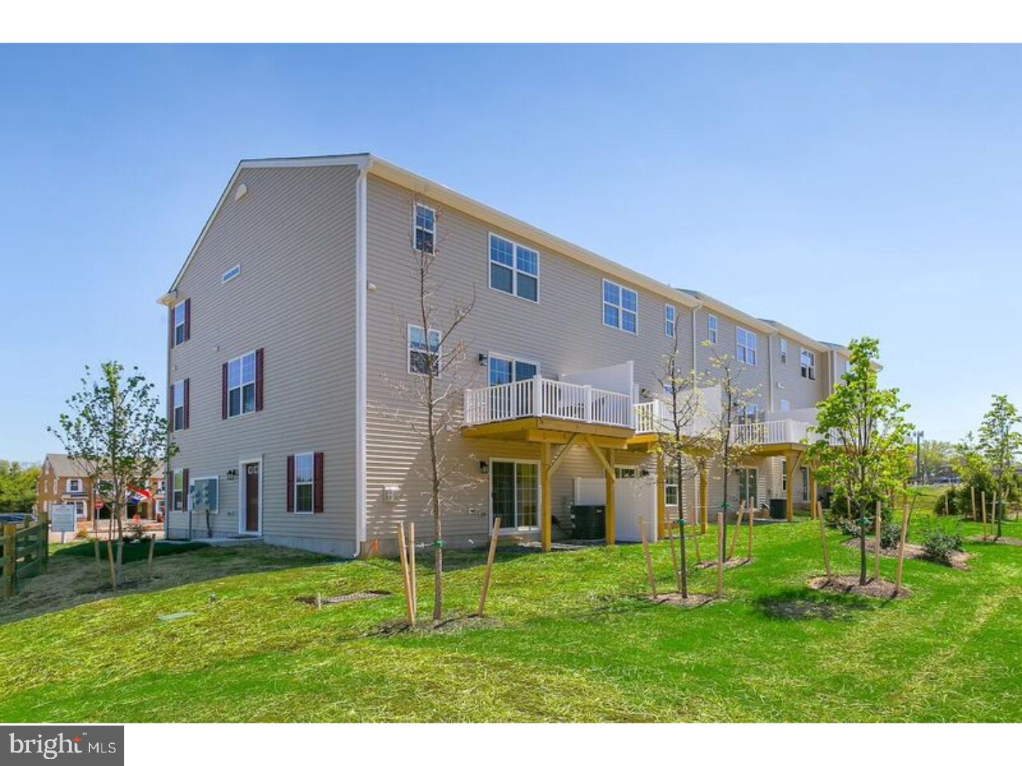 FORTUNA CROSSING - Residential