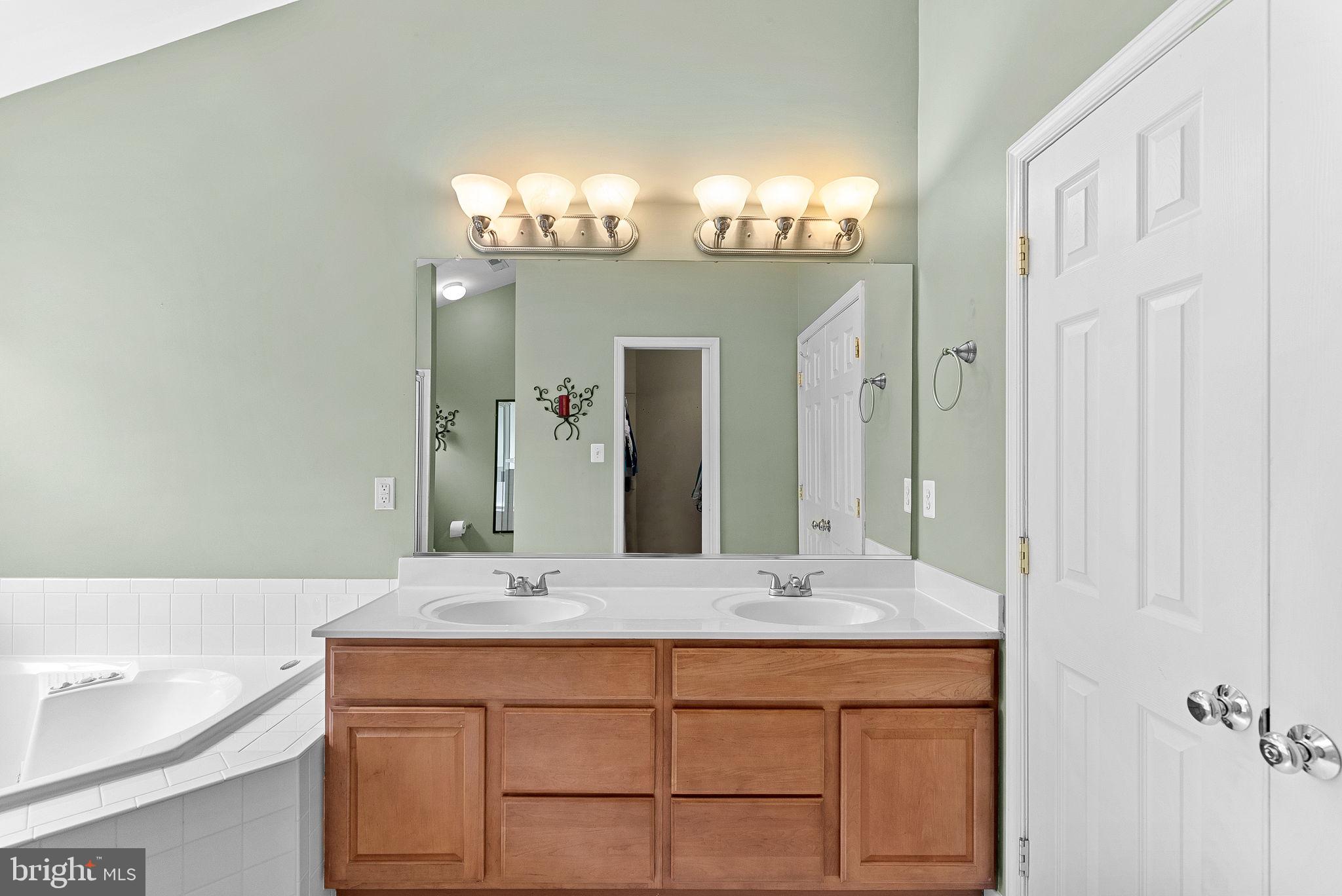 MEADOW BRANCH SOUTH - Residential