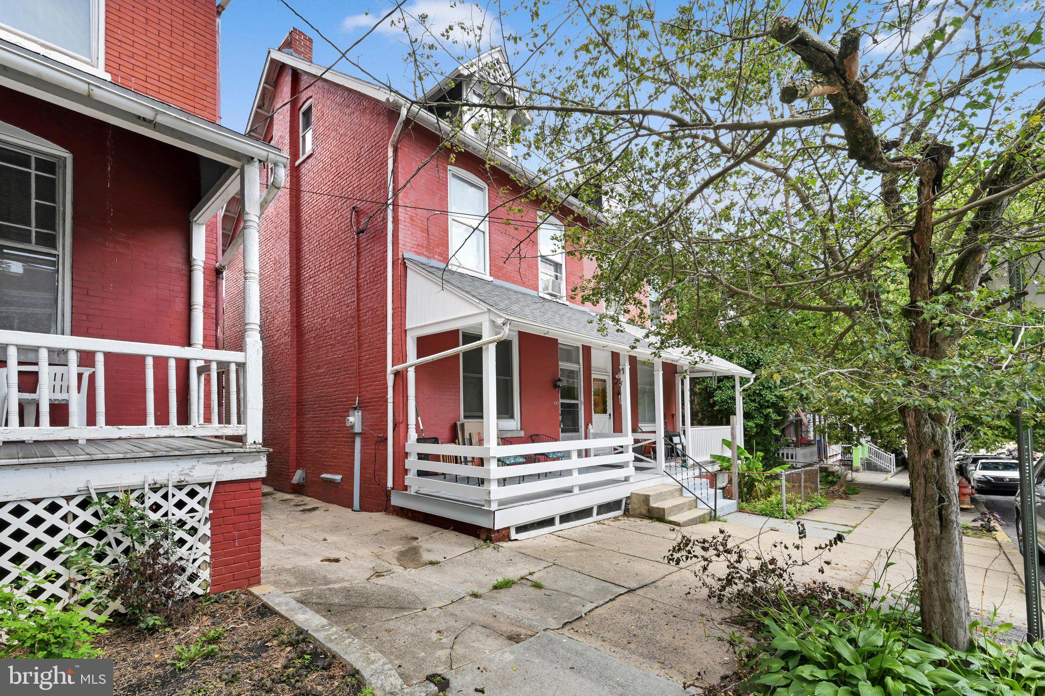 437 S SHIPPEN STREET