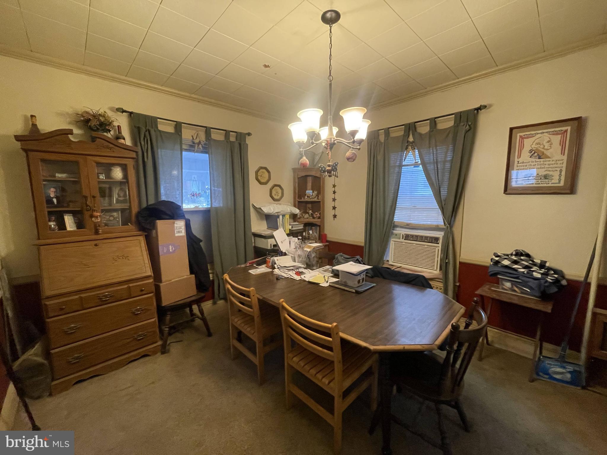 425 W JACKSON STREET