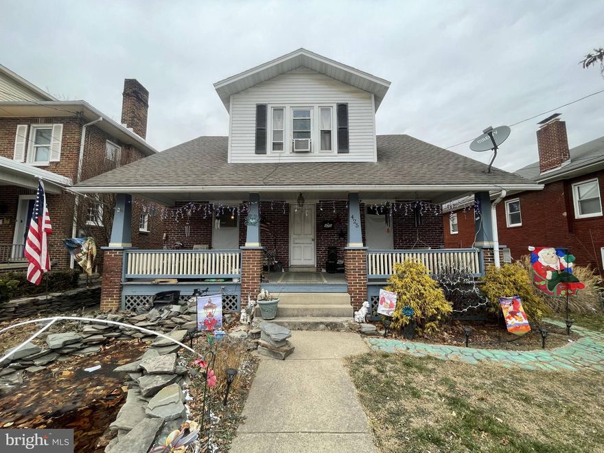 Investor alert and handy homeowner special in the highly desirable York Suburban School District!
This classic detached Cape Cod offers 3 bedrooms and 1.5 bathrooms, along with a detached two-car garage and a layout that makes sense.
The bones and mechanicals are solid, giving you a strong starting point, but let’s be clear, this home needs cosmetic updates and TLC to bring it back to its former charm. Think paint, flooring, and personal touches rather than major structural work. In other words, the heavy lifting is done; now it’s time to make it shine.
Whether you’re an investor looking for your next value-add project or a homeowner ready to roll up your sleeves and build instant equity, this property delivers location, potential, and upside in one of York County’s most sought-after school districts.
Bring your vision, your toolbox, and your imagination. This one is ready for its comeback tour!