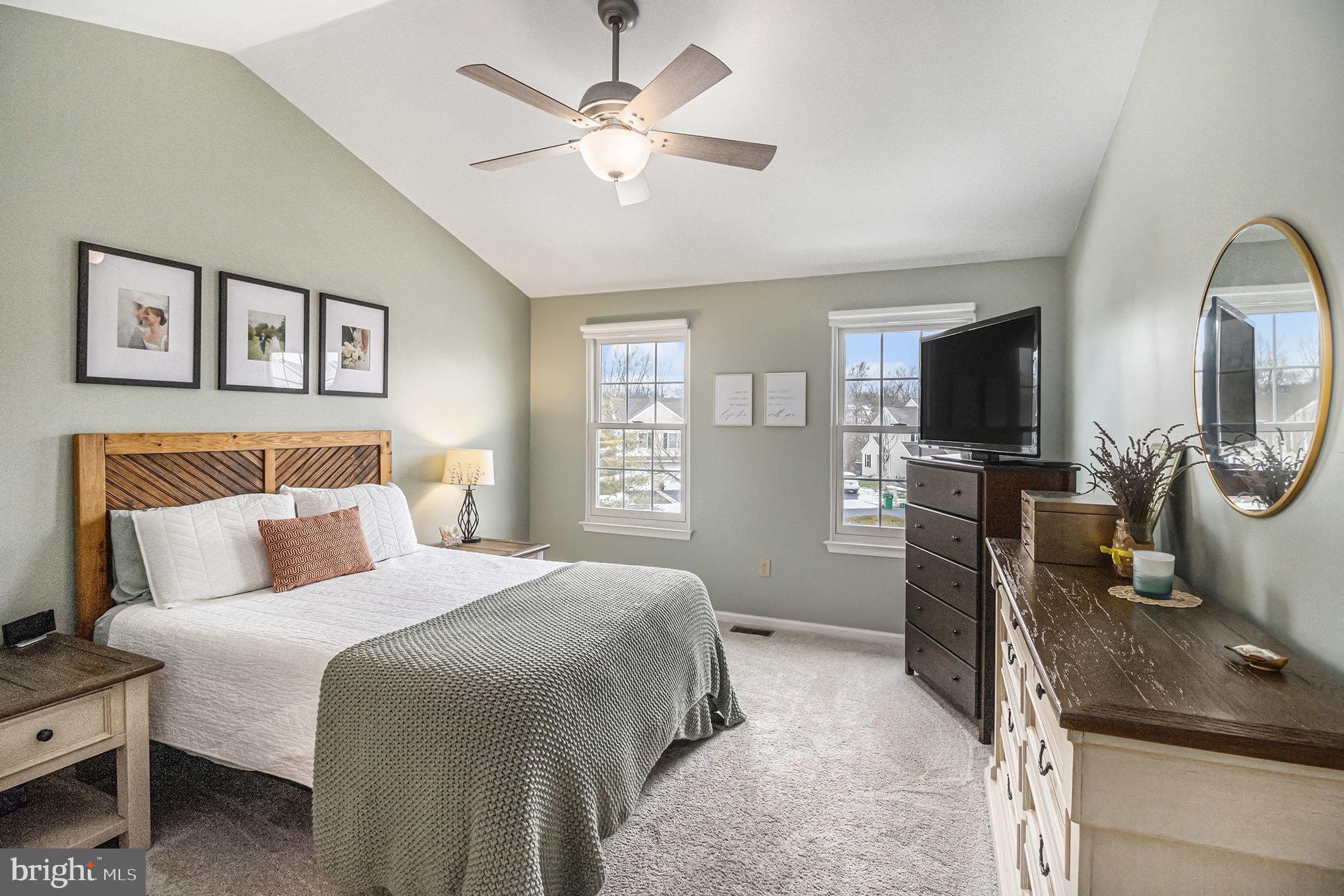 STONEGATE - Residential