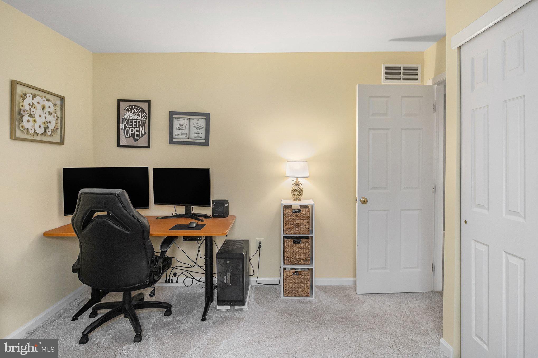 STONEGATE - Residential