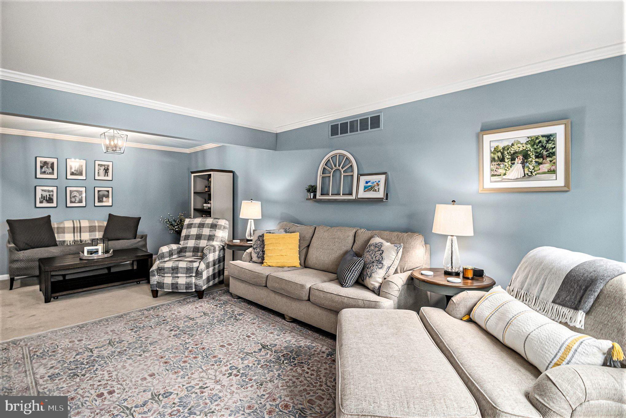 STONEGATE - Residential