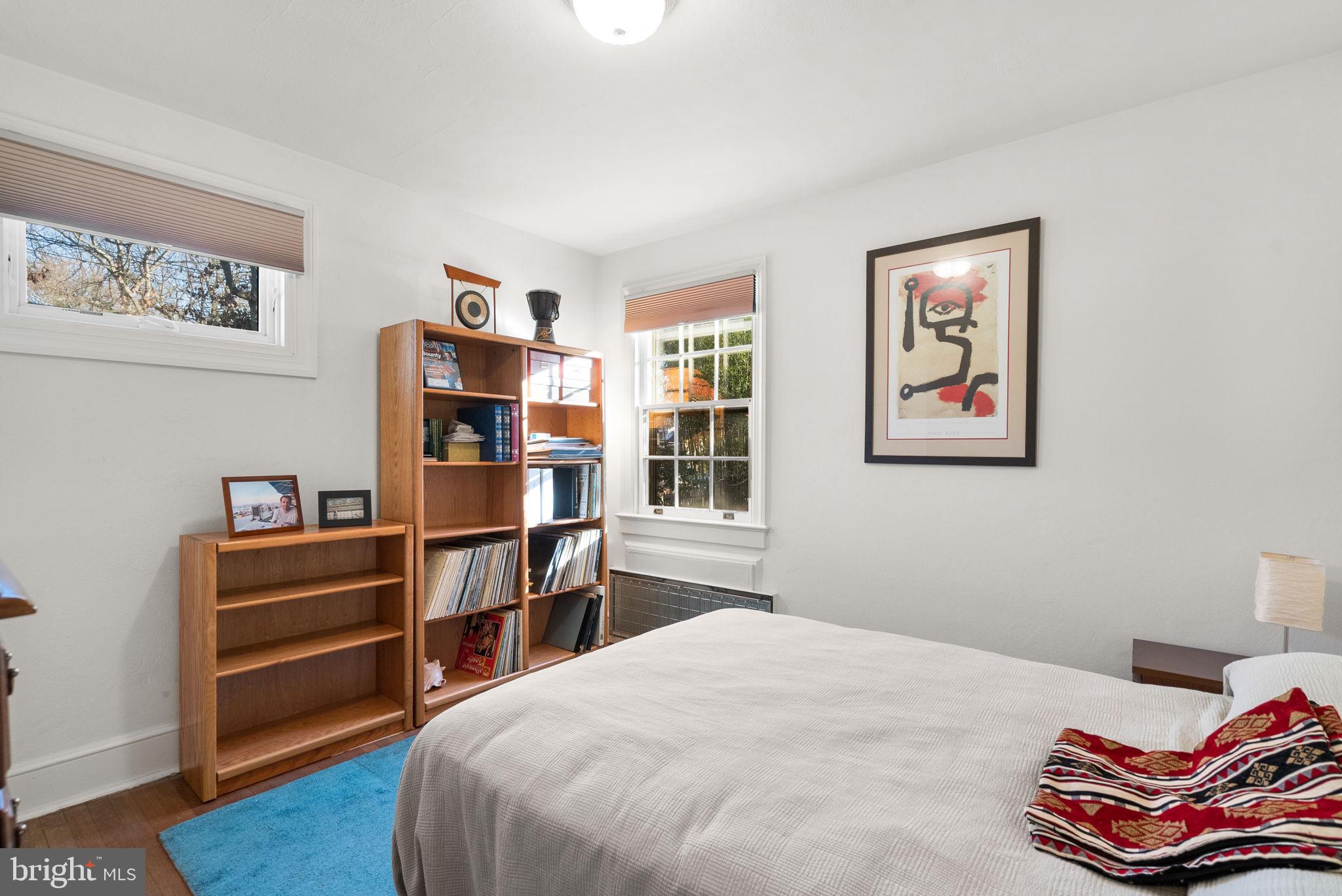 COLLEGE PARK - Residential