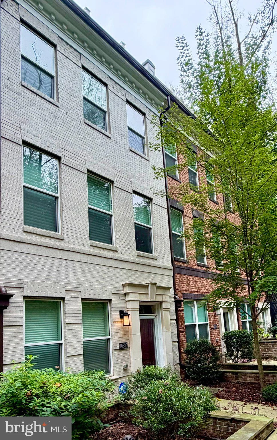 10336 Grosvenor Place, North Bethesda, MD 20852