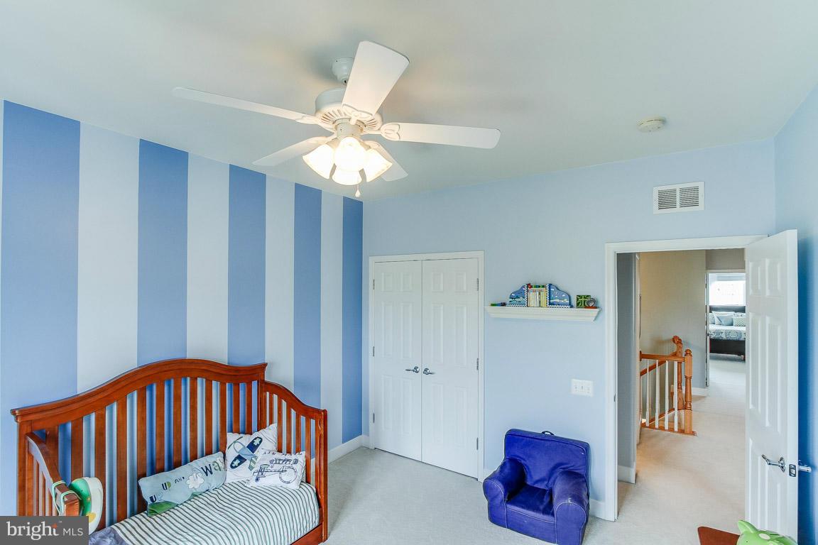 POTOMAC CLUB - Residential