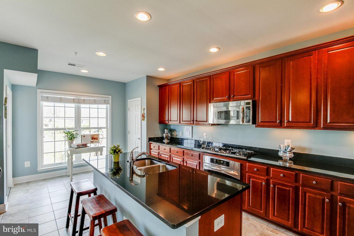 POTOMAC CLUB - Residential