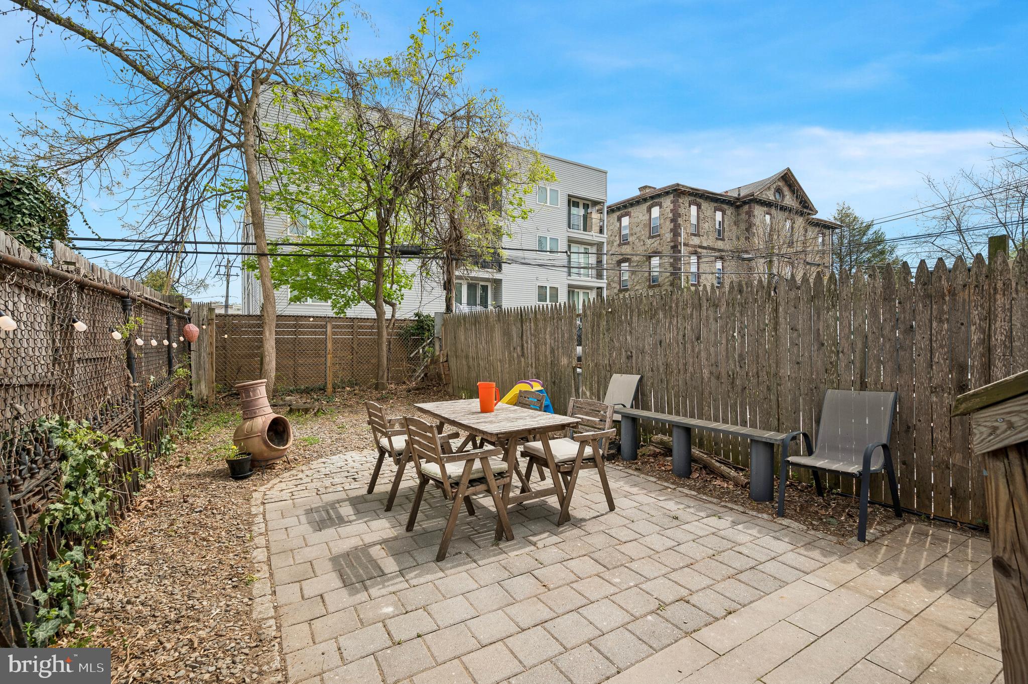 GERMANTOWN (WEST) - Residential