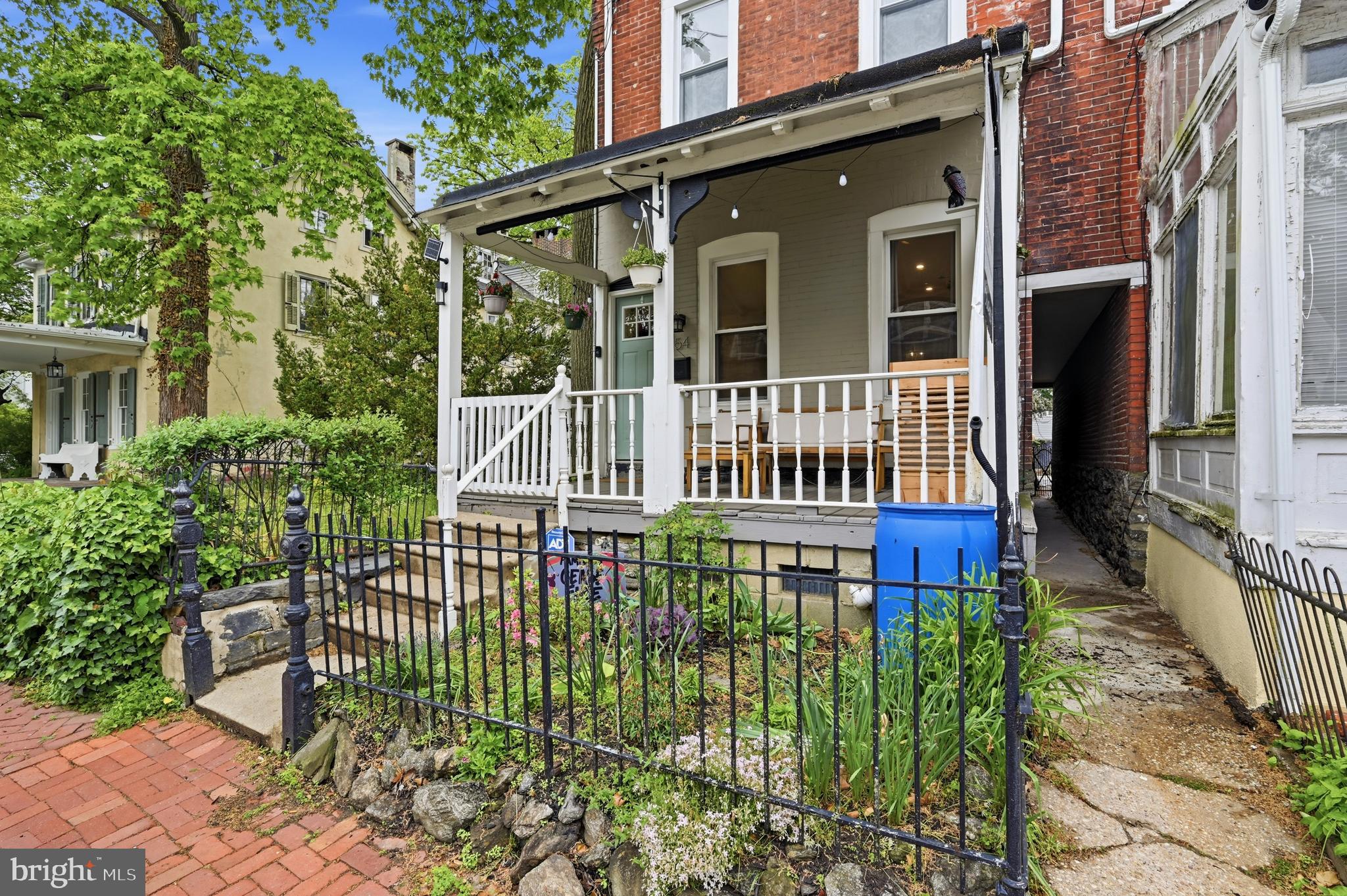 GERMANTOWN (WEST) - Residential
