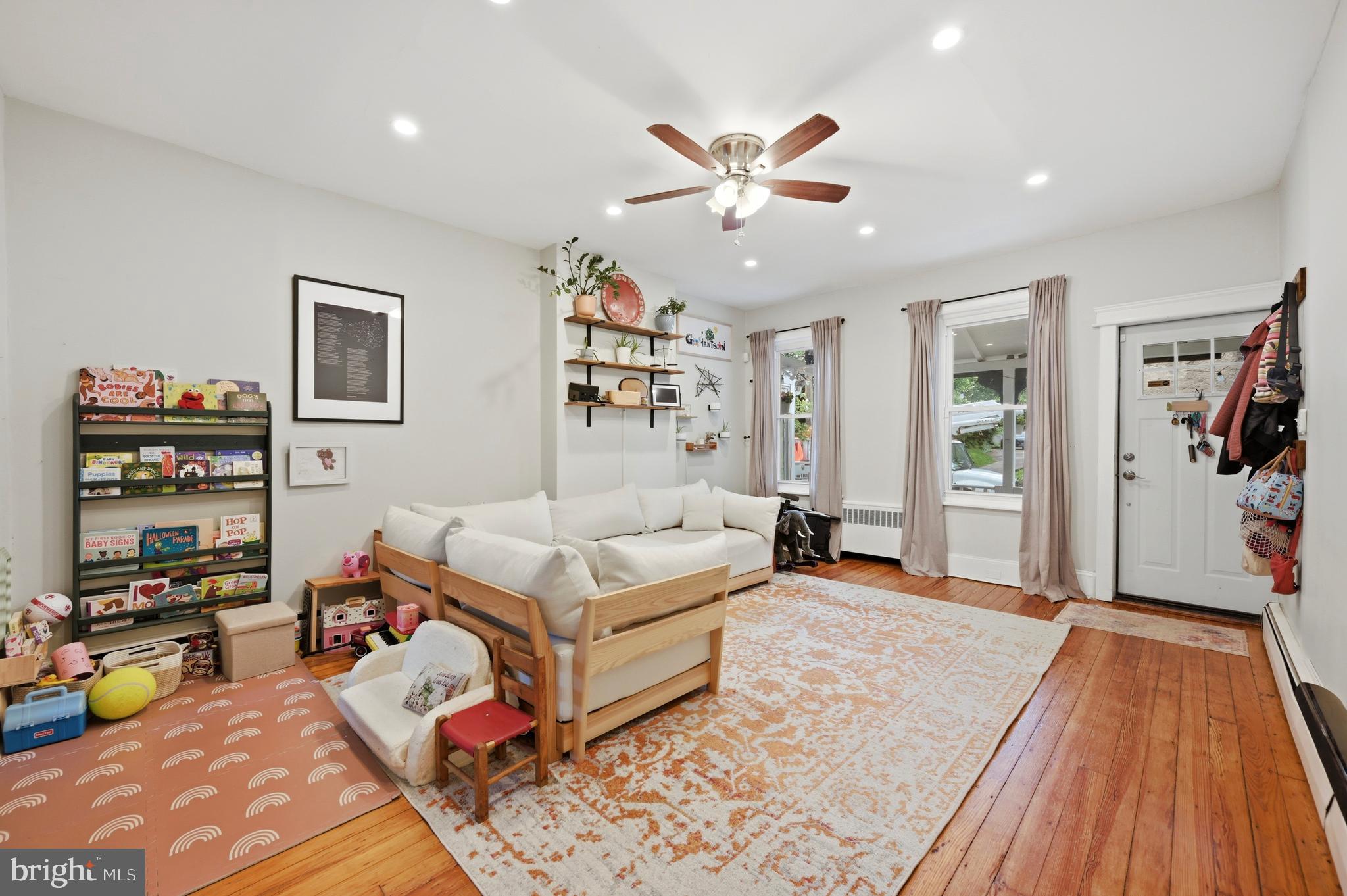 GERMANTOWN (WEST) - Residential