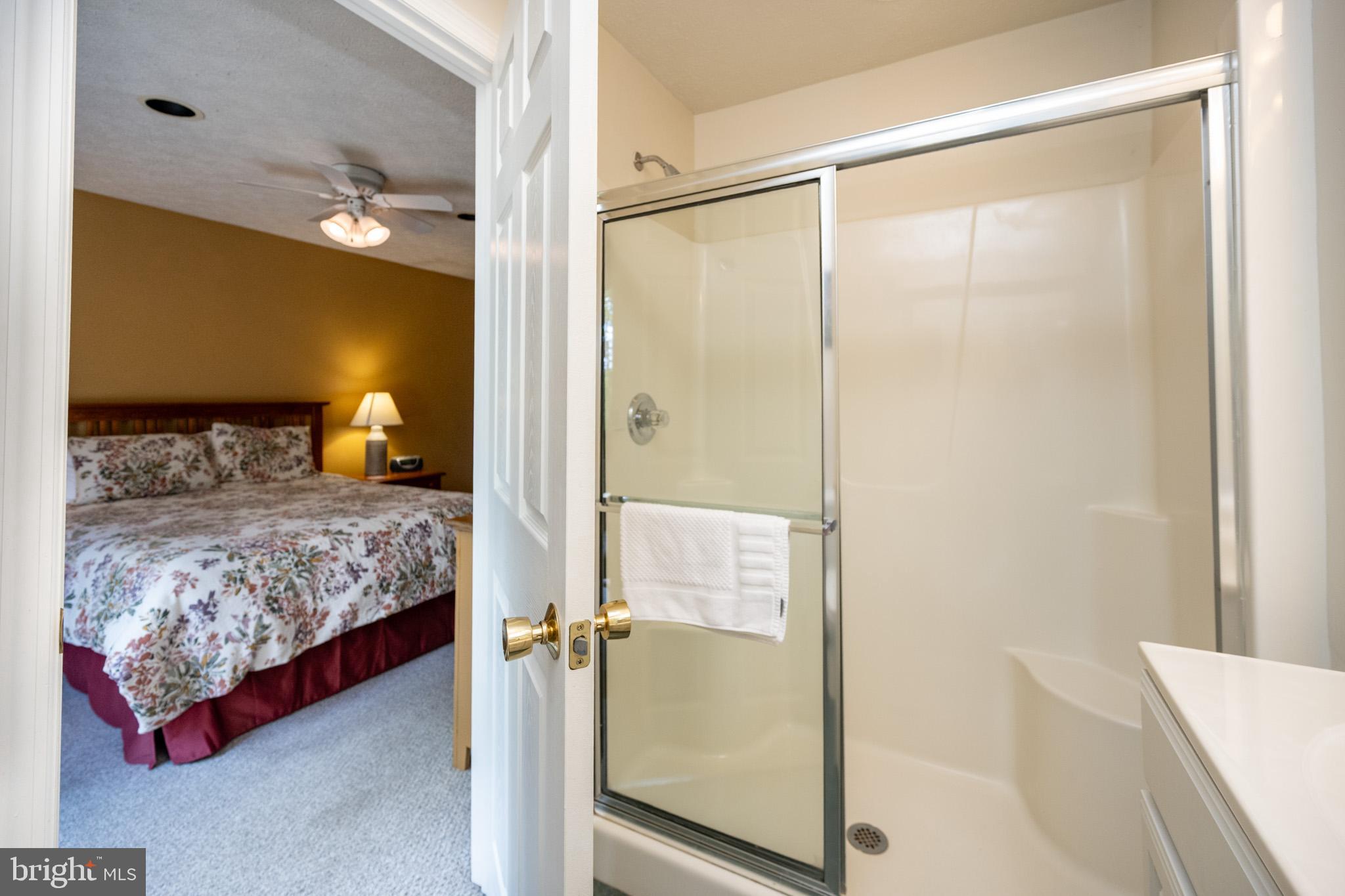 DEEP CREEK VILLAGE - Residential