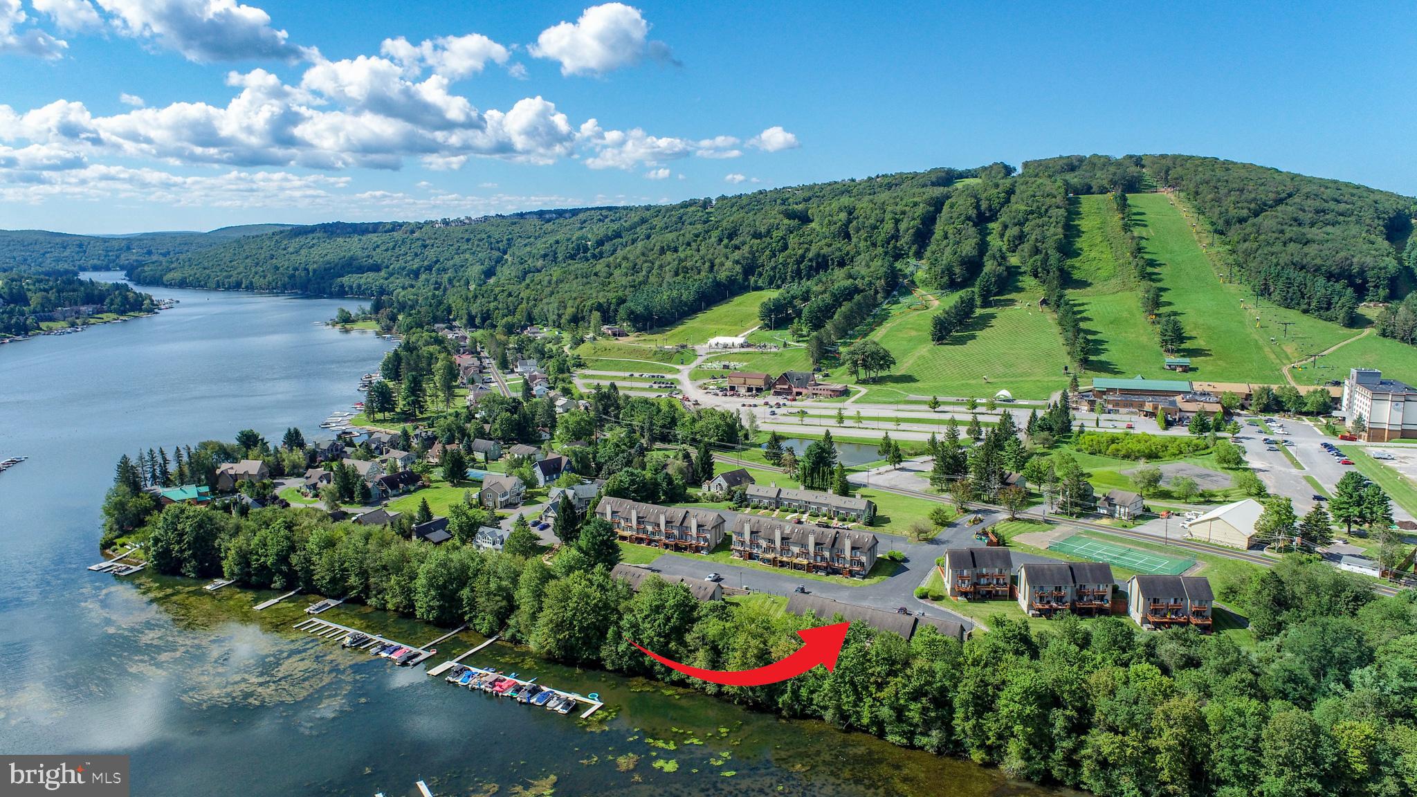 DEEP CREEK VILLAGE - Residential