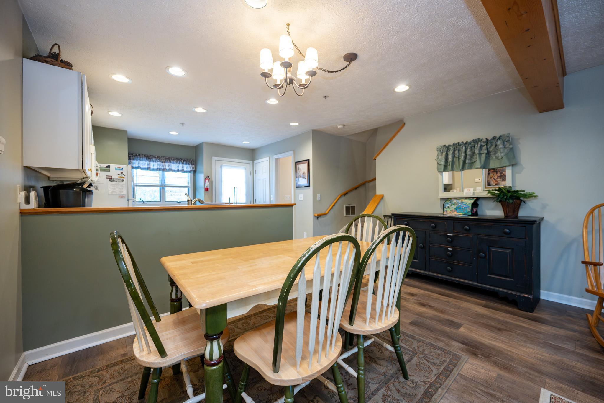 DEEP CREEK VILLAGE - Residential