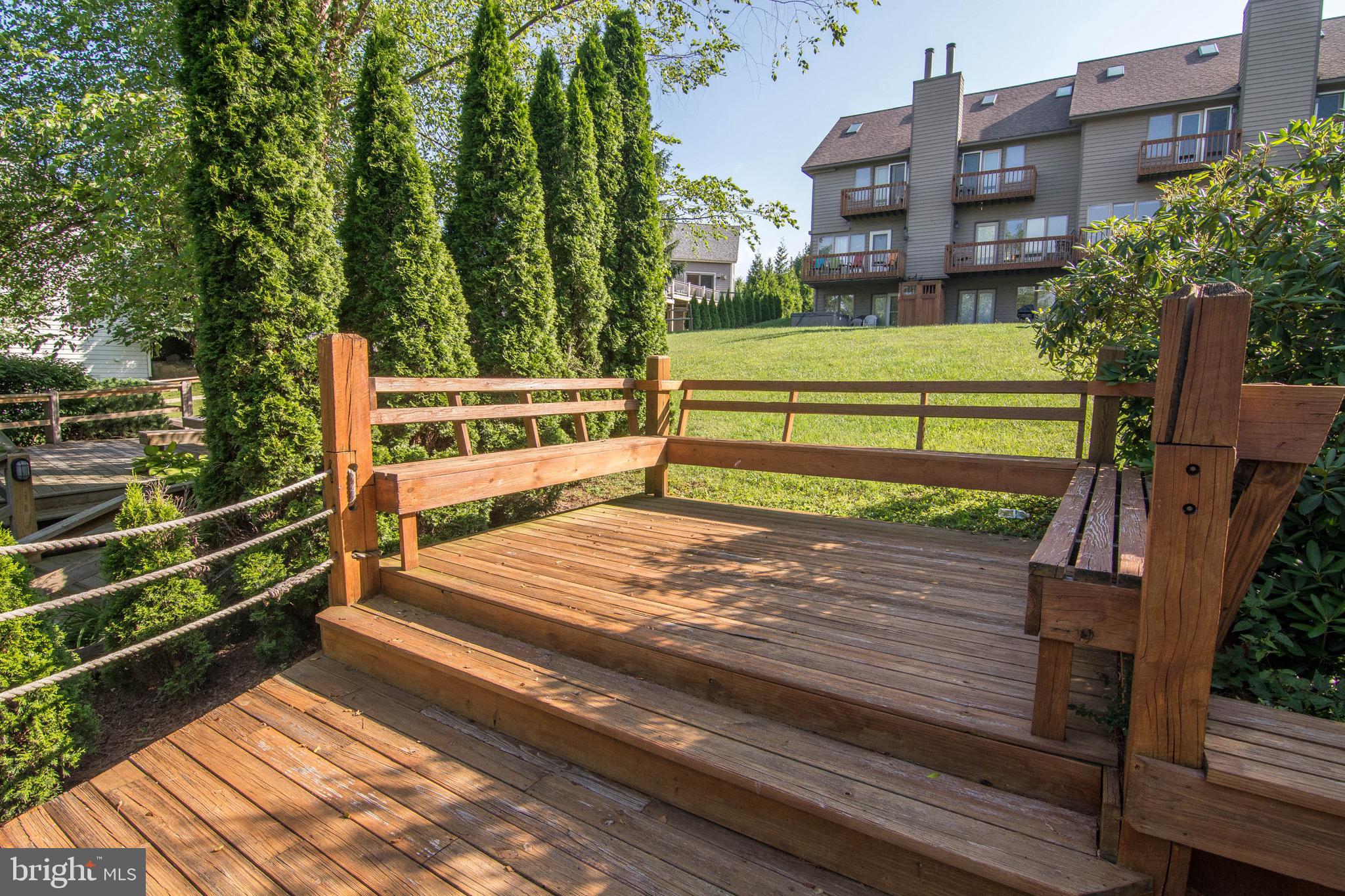 DEEP CREEK VILLAGE - Residential