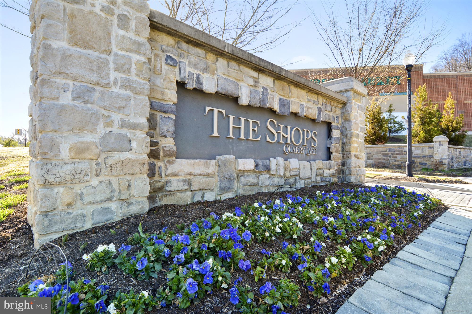 ROCKLAND RUN - Residential