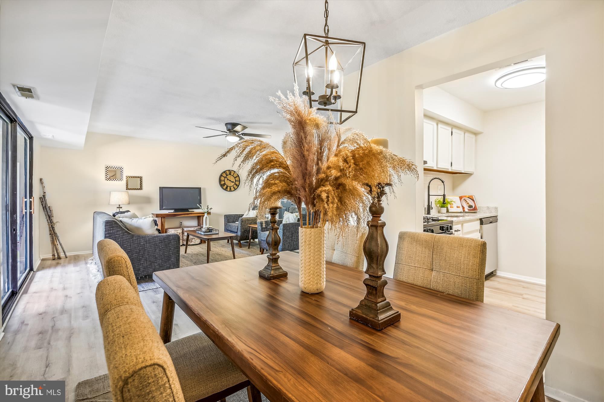 ROCKLAND RUN - Residential