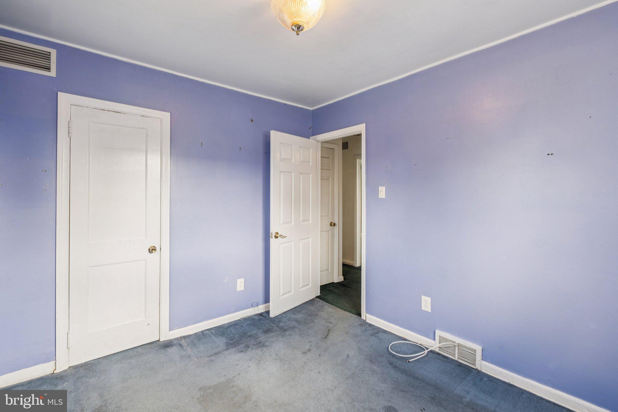 SOMERTON - Residential