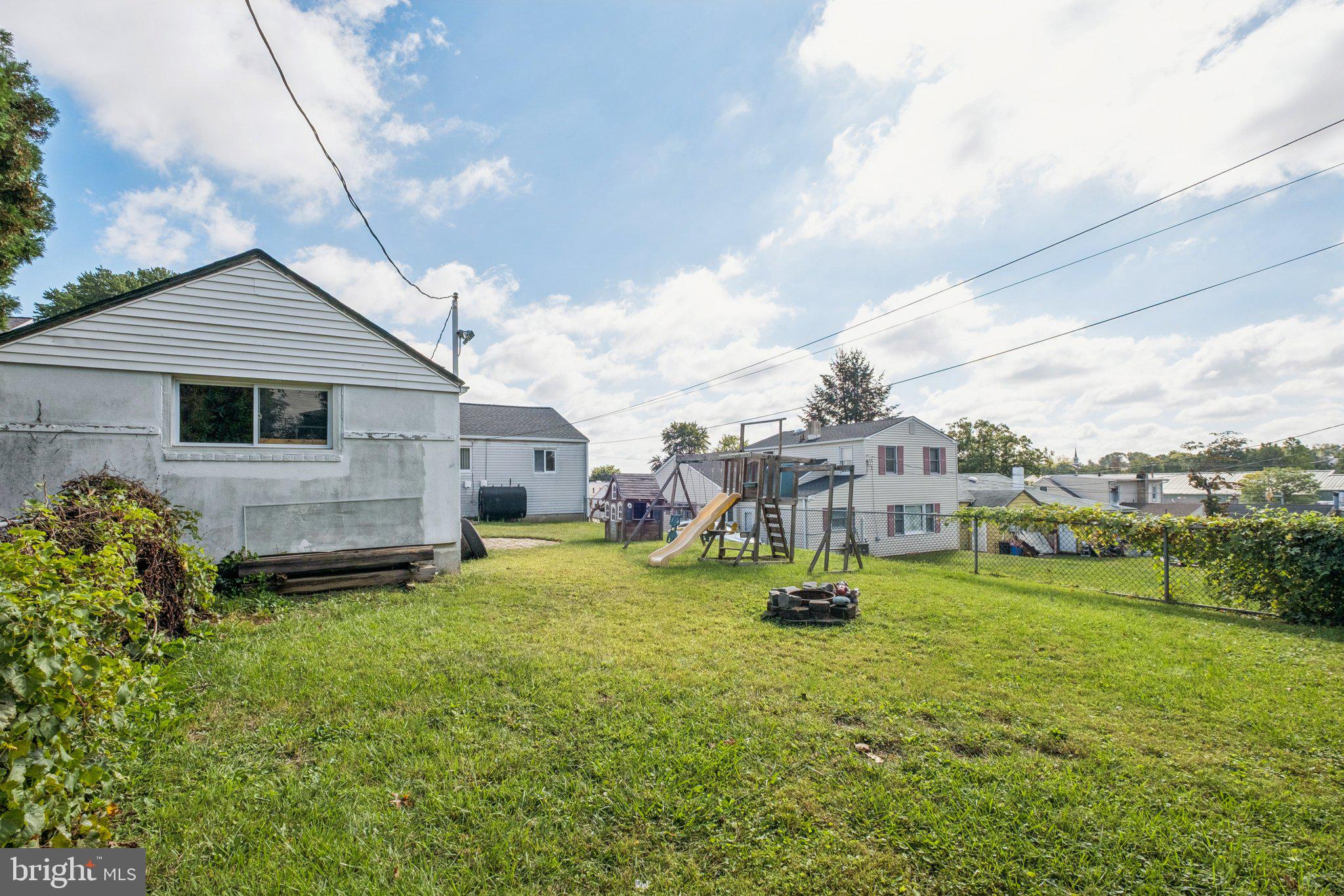 SOMERTON - Residential