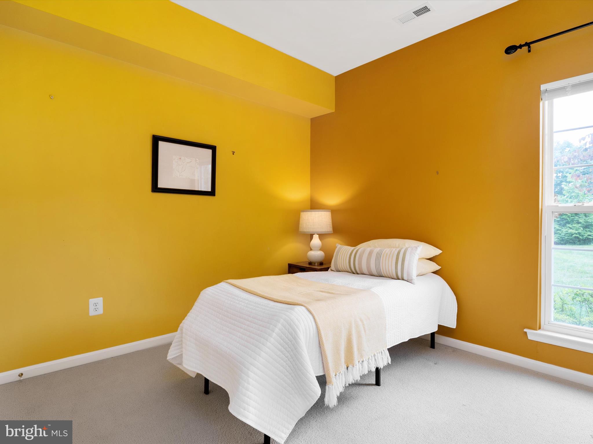 SYMPHONY VILLAGE AT CENTREVILLE - Residential