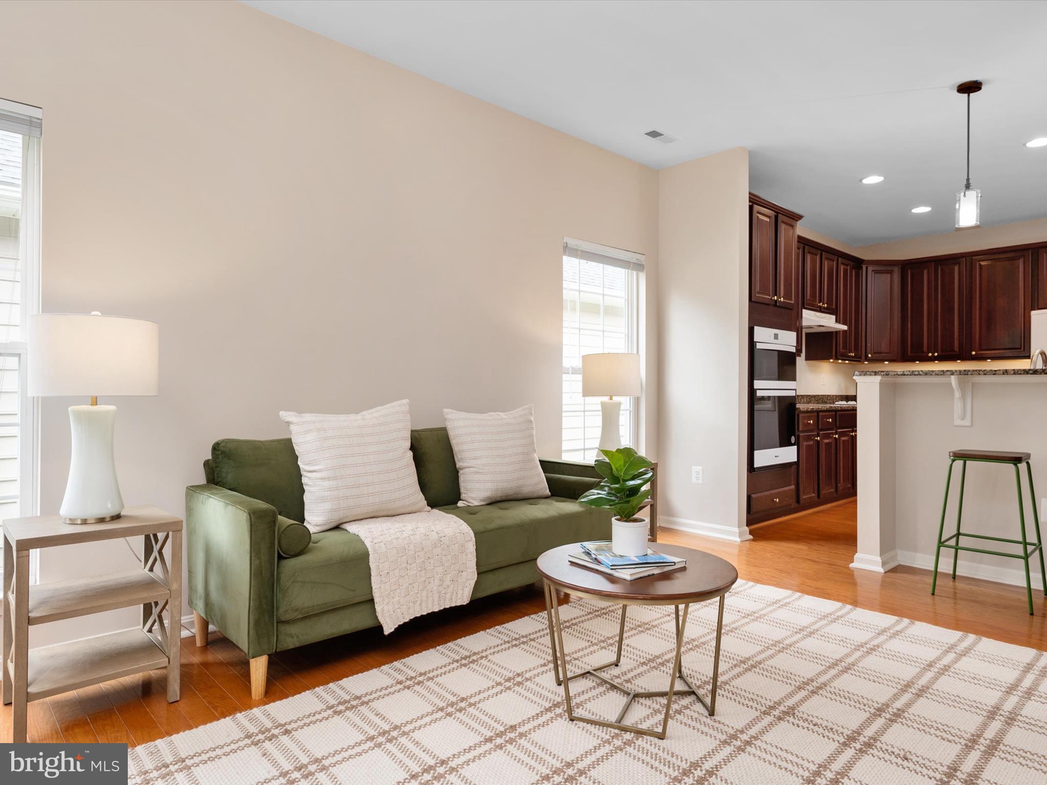 SYMPHONY VILLAGE AT CENTREVILLE - Residential