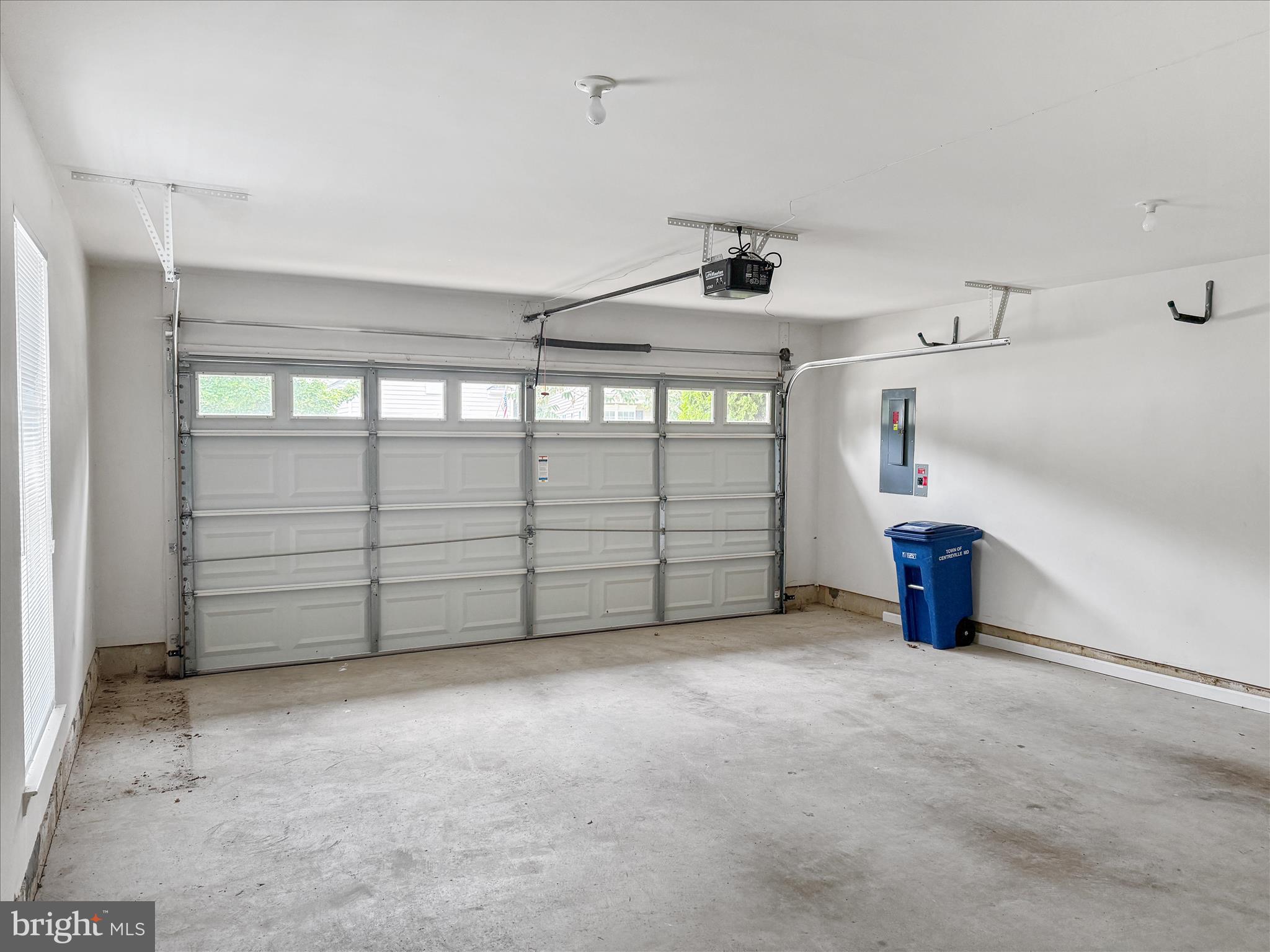 SYMPHONY VILLAGE AT CENTREVILLE - Residential