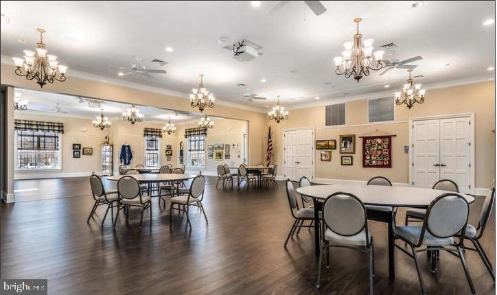 SYMPHONY VILLAGE AT CENTREVILLE - Residential