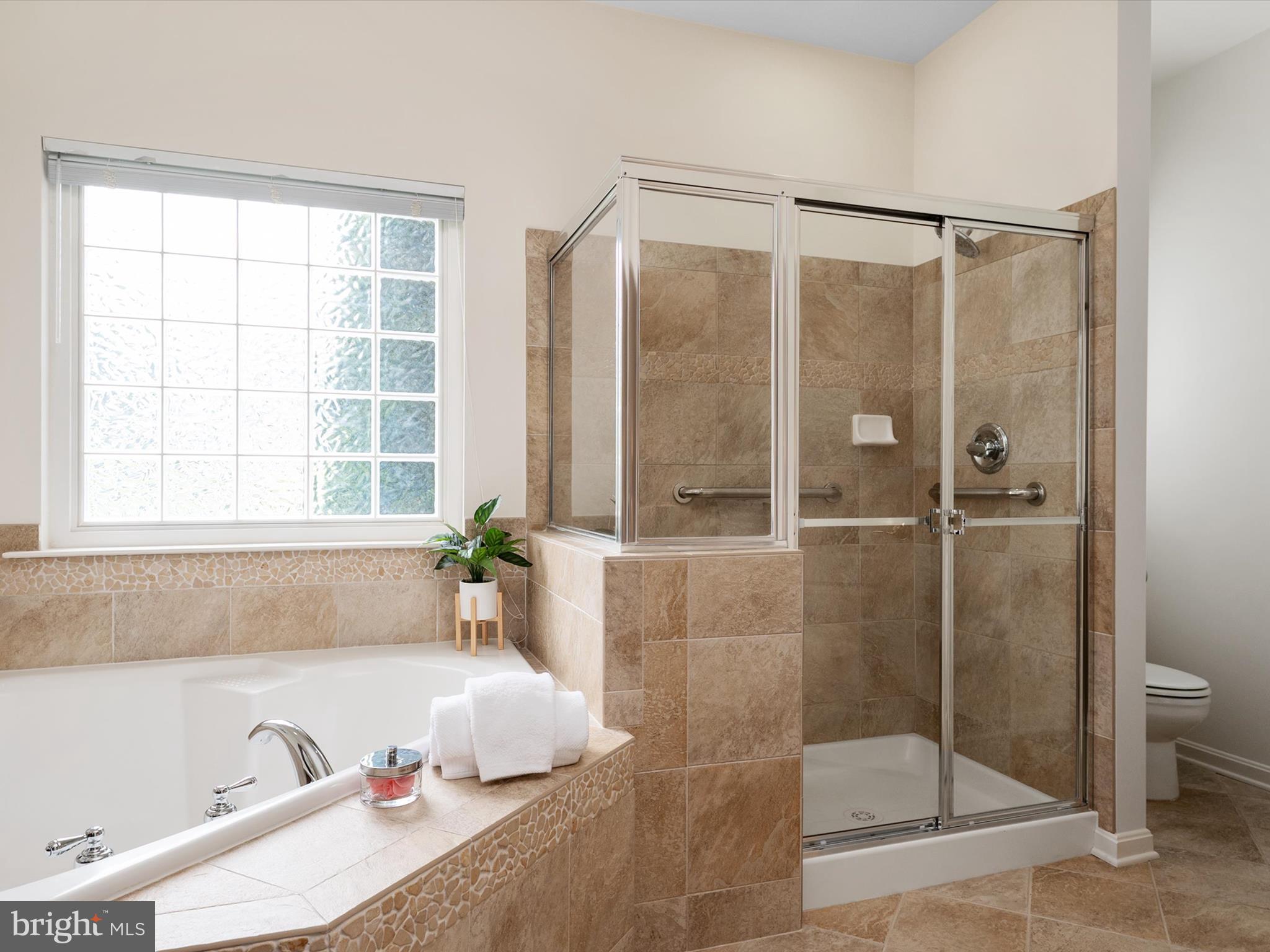 SYMPHONY VILLAGE AT CENTREVILLE - Residential