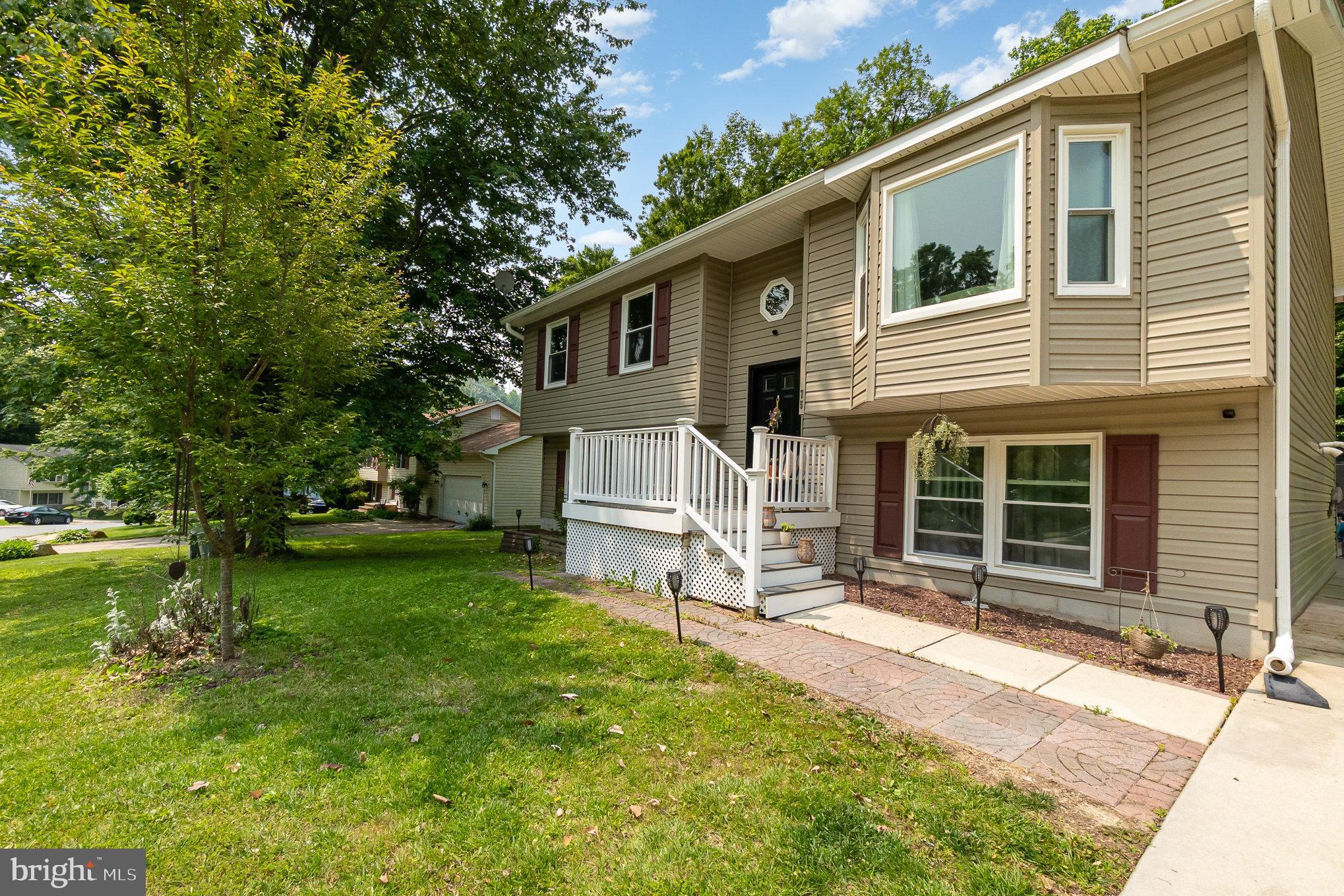 75 CROWS FOOT DRIVE