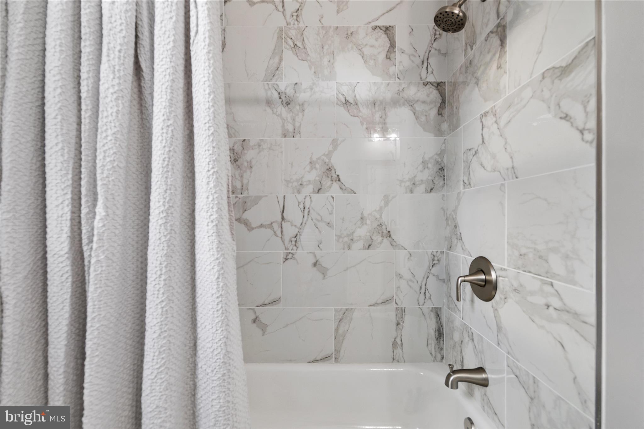 IDLEWYLDE - Residential