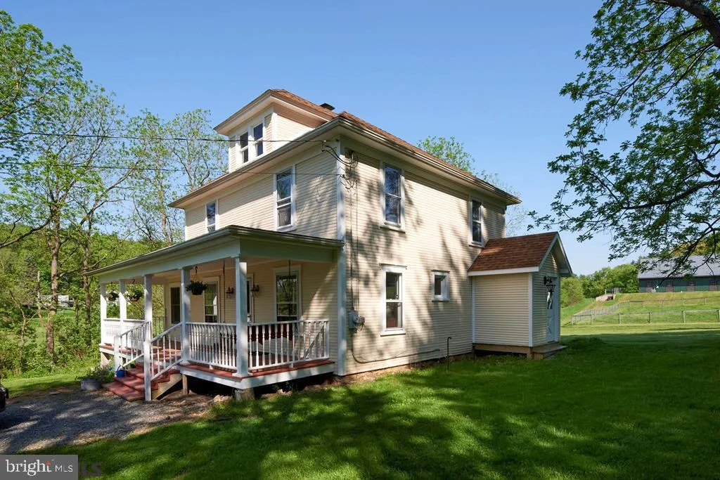 2681 W Gatesburg Road, Warriors Mark, PA 16877
