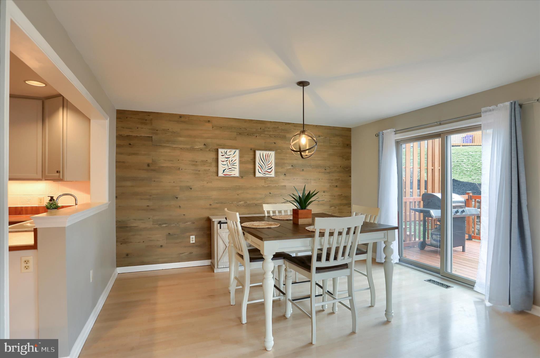 BEACON HILL - Residential