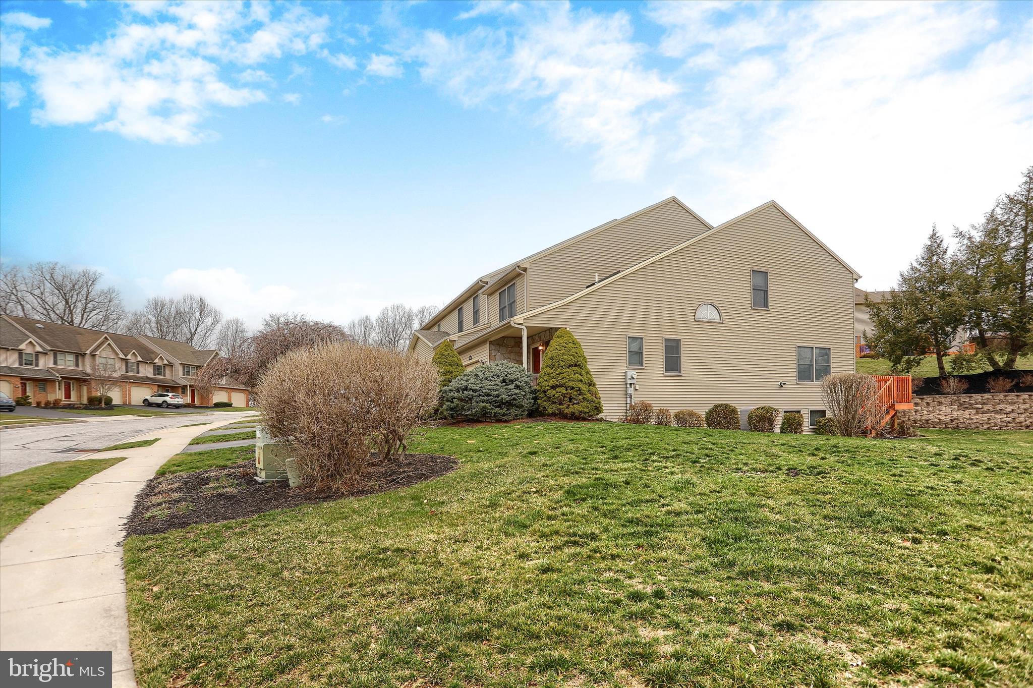 BEACON HILL - Residential