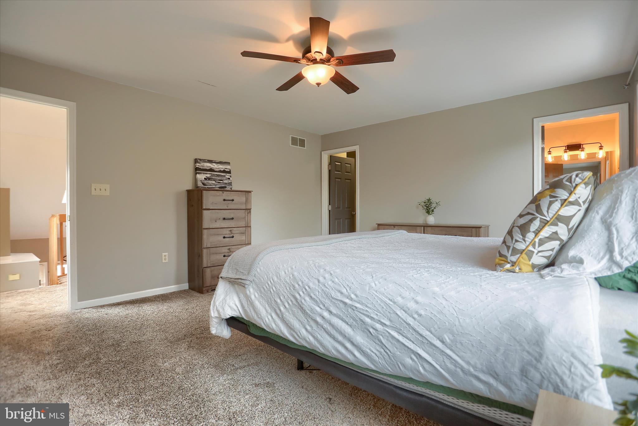 BEACON HILL - Residential