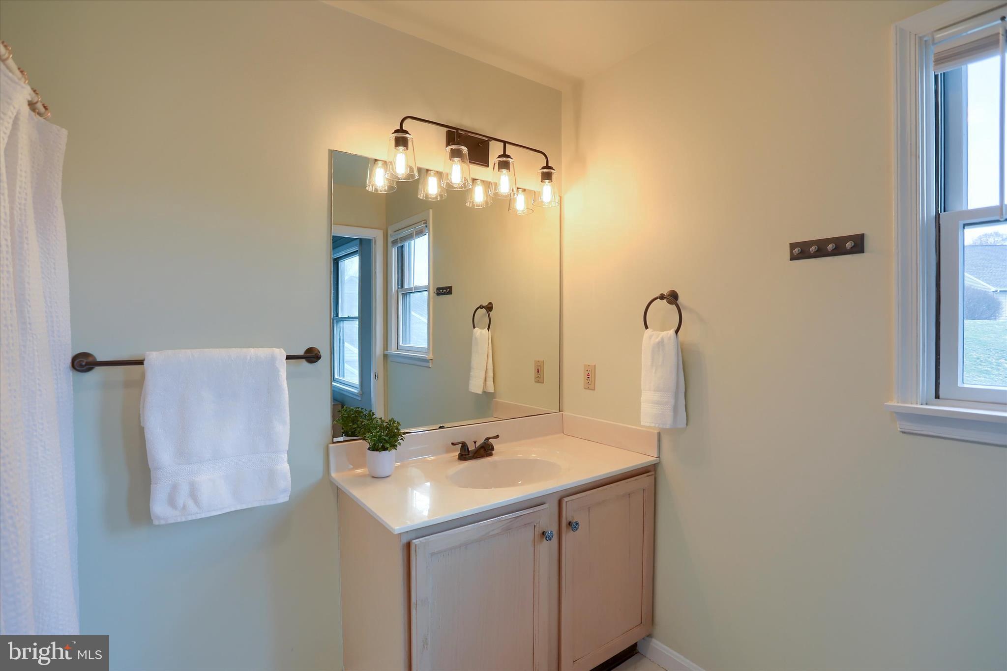 BEACON HILL - Residential