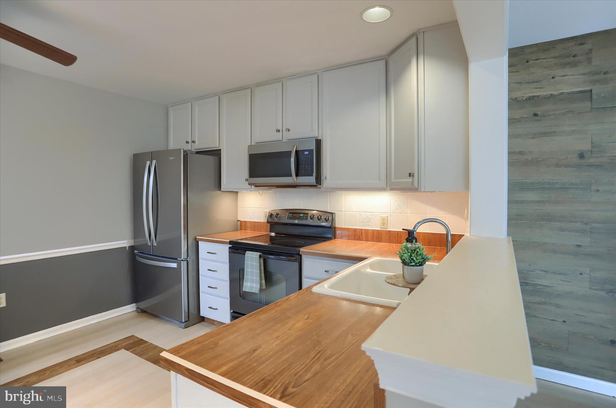 BEACON HILL - Residential