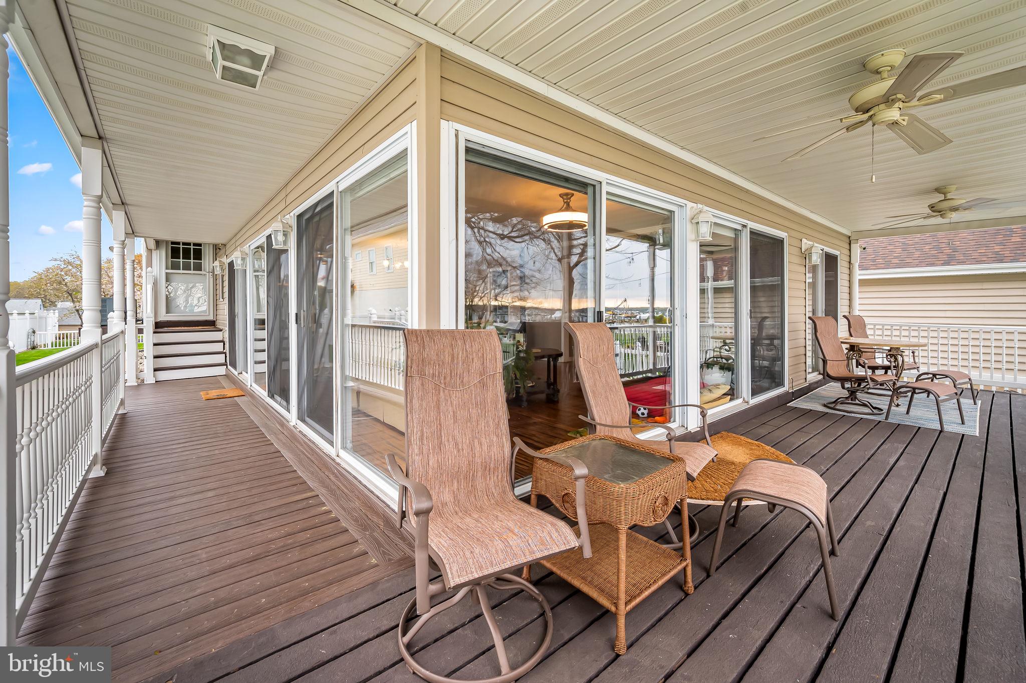 BOWLEYS QUARTERS - Residential
