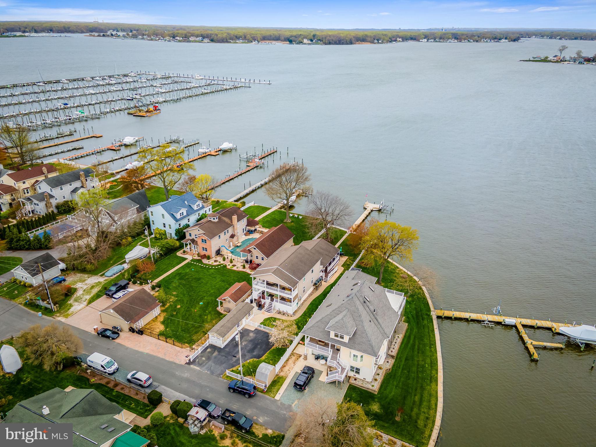 BOWLEYS QUARTERS - Residential