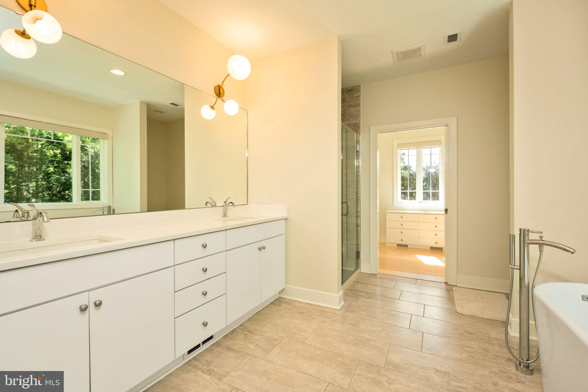 BARRINGTON - Residential