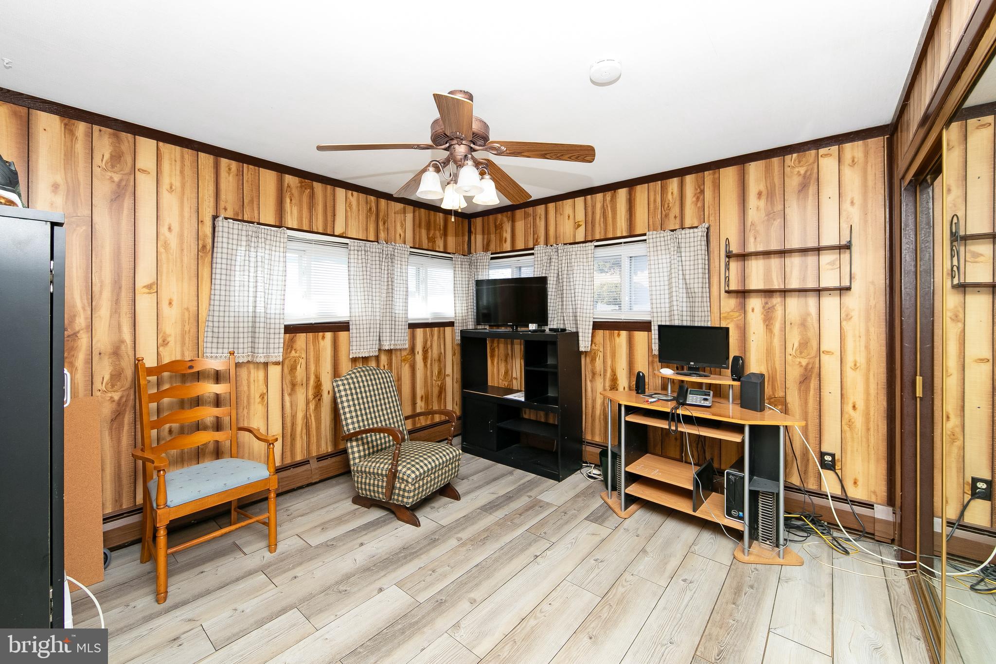 PINEWOOD - Residential