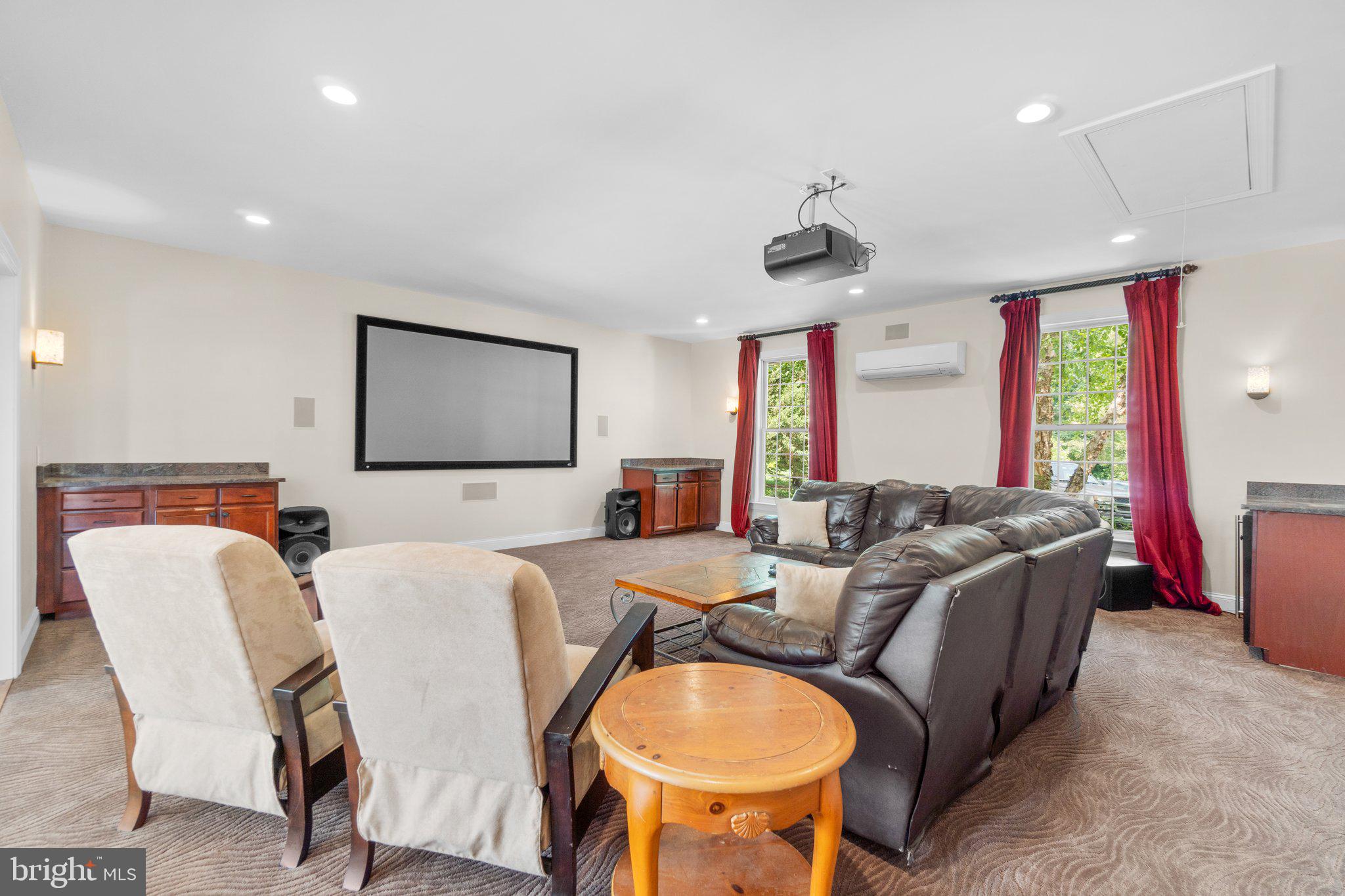 QUINCY STATION - Residential