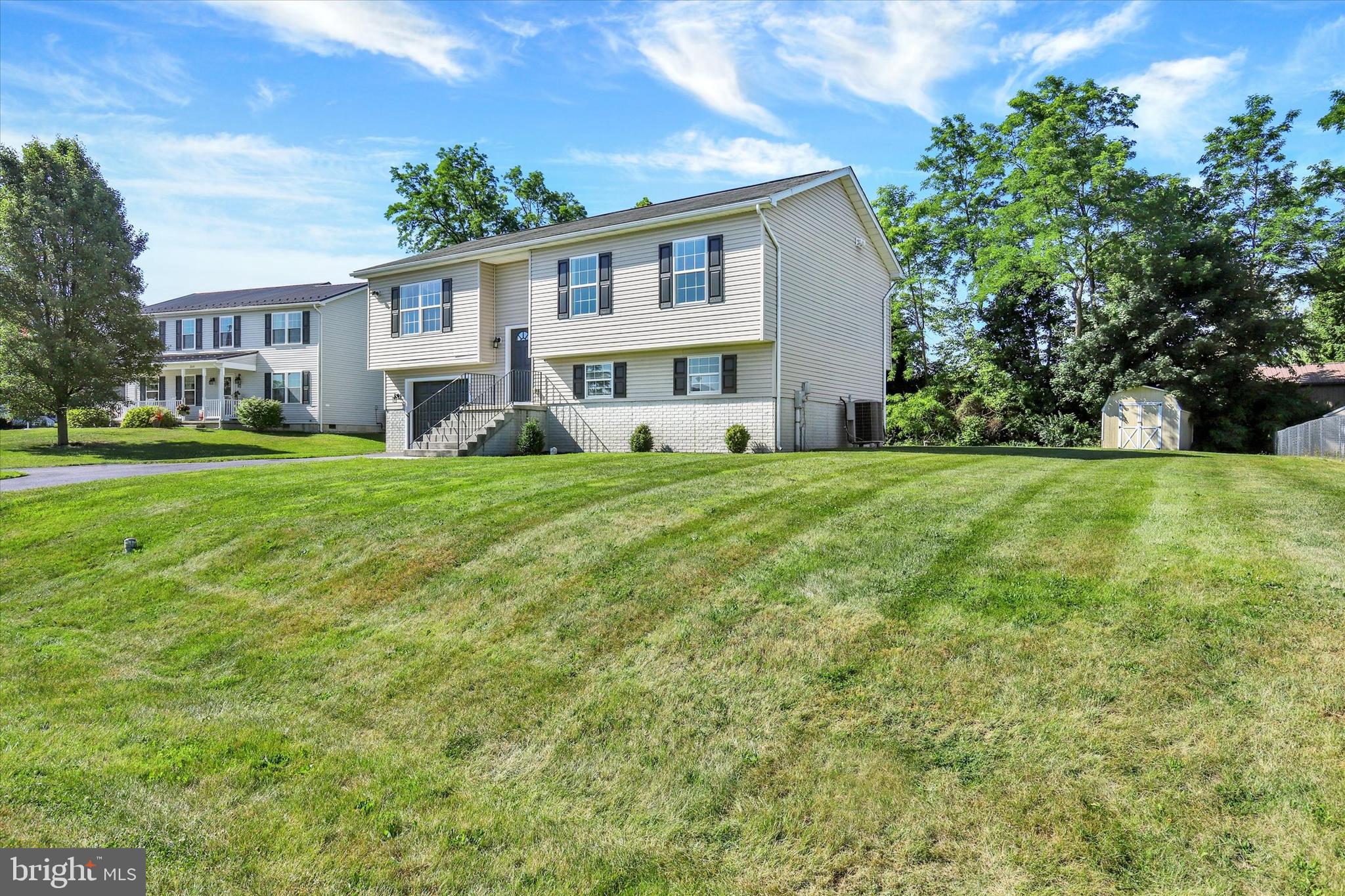 207 PIKE COURT